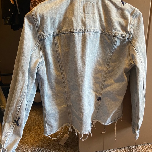 Jean Jacket - Picture 5 of 5